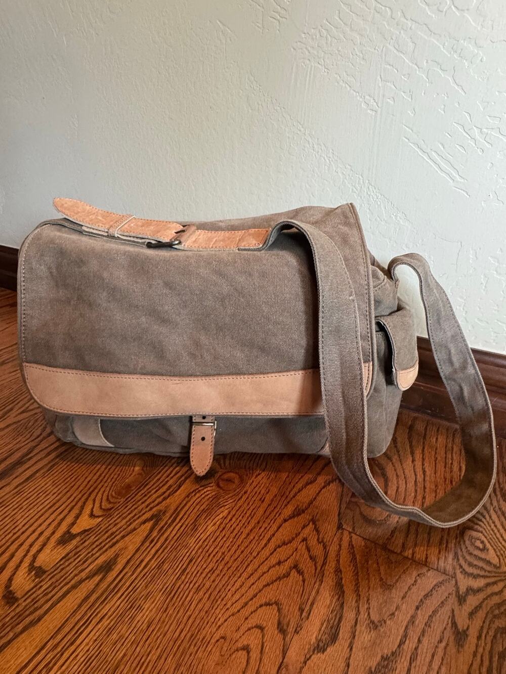 Vintage L.L. Bean Canvas & Leather Field Messenger Bag Crossbody Khaki 90s/00s
